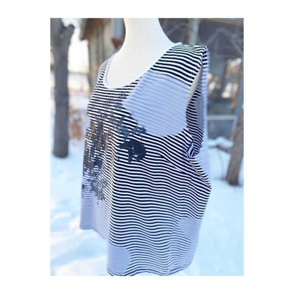 Mac and Jac Striped Floral Tank Top Casual Active - Picture 7 of 8